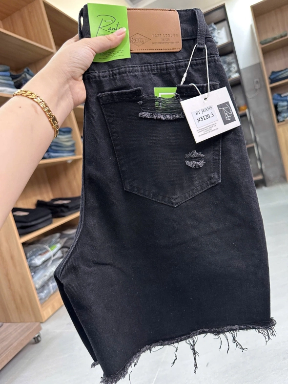 Quần short jeans trơn không giãn tua lai rách Ms 3120.3 - slide 4