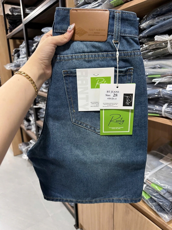 Quần short jeans trơn không giãn Ms 3121.1 - slide 4