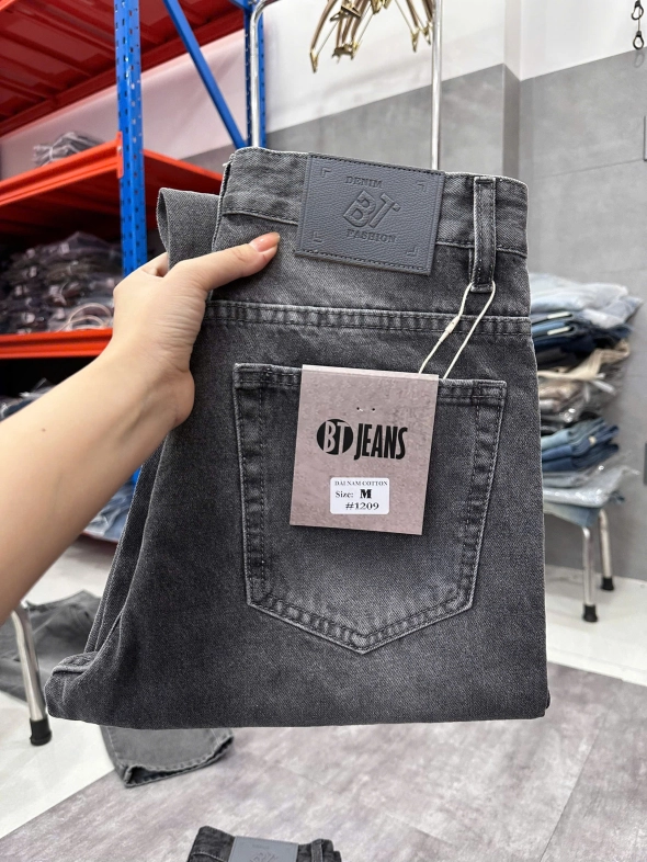 Quần jean nam cotton suông màu xám không giãn Ms 1209 - slide 3