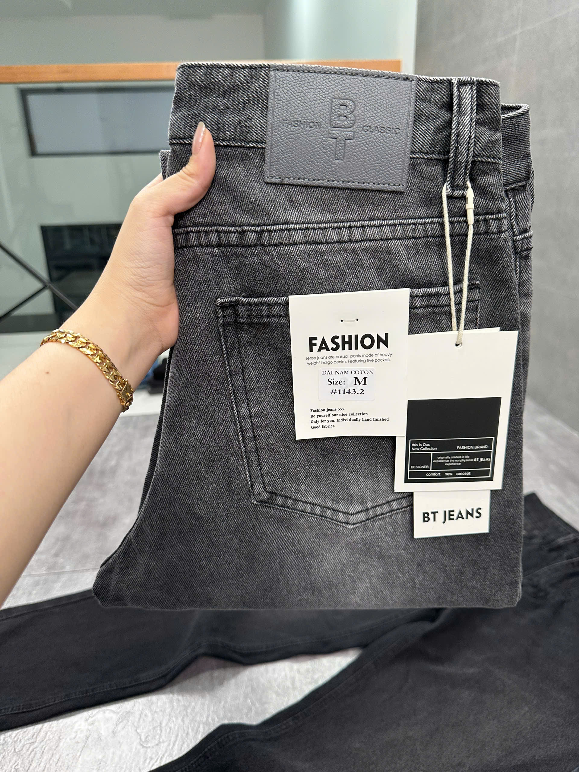 Quần jean nam cotton suông xám không giãn Ms 1143.2