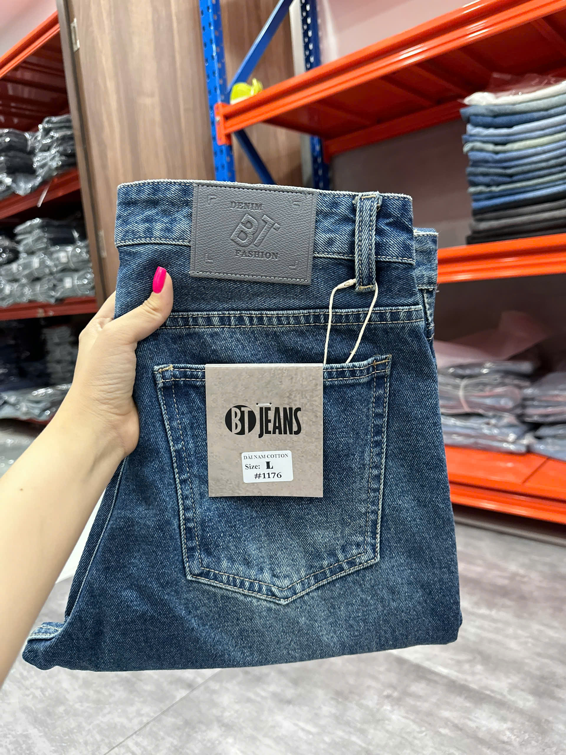 Quần jean nam cotton suông xanh không giãn Ms 1176