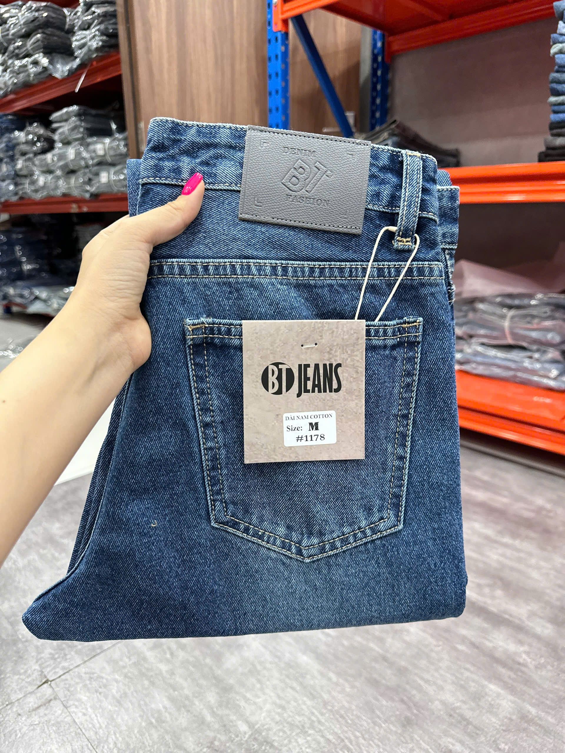 Quần jean nam cotton suông xanh không giãn Ms 1178