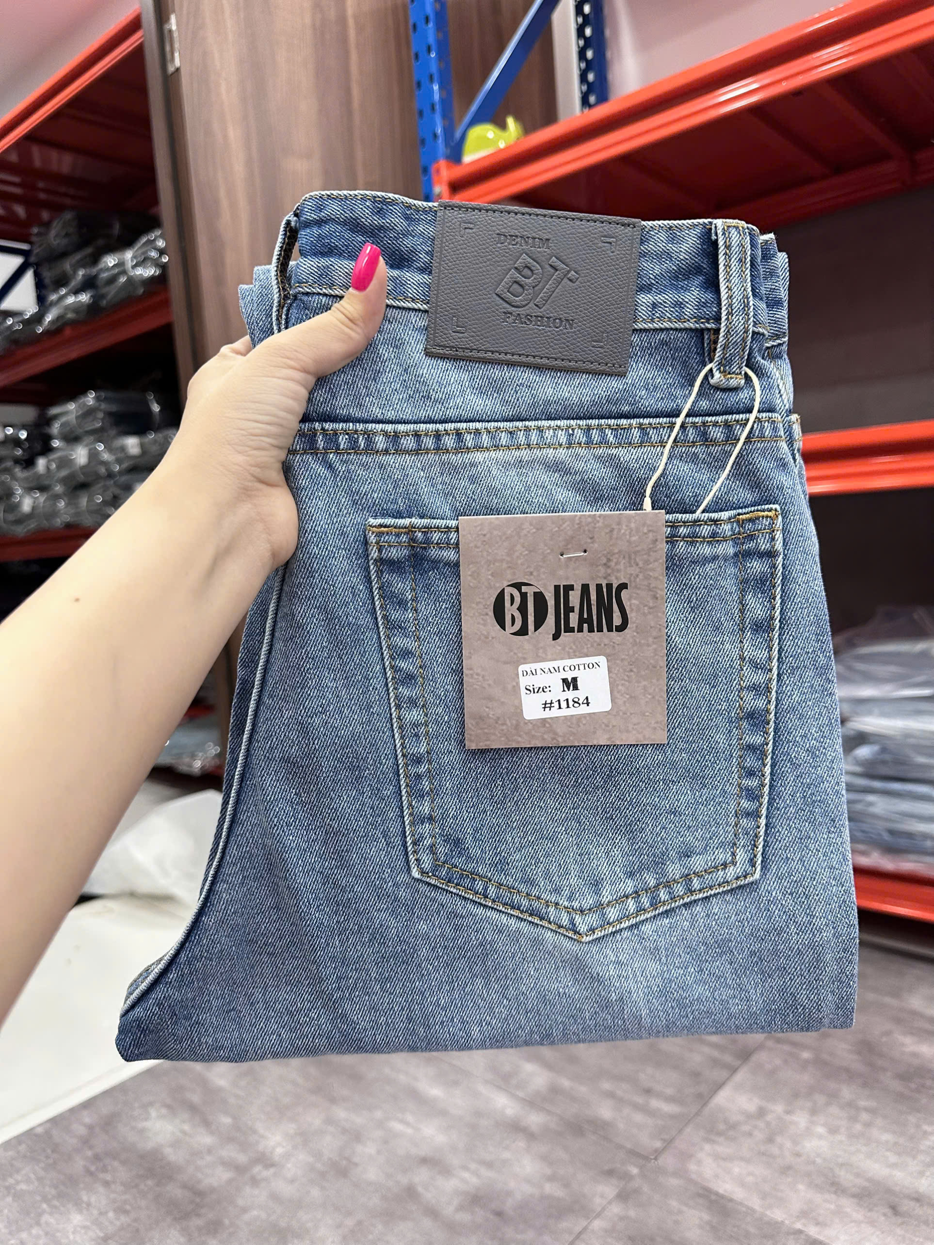 Quần jean nam cotton suông xanh không giãn Ms 1184