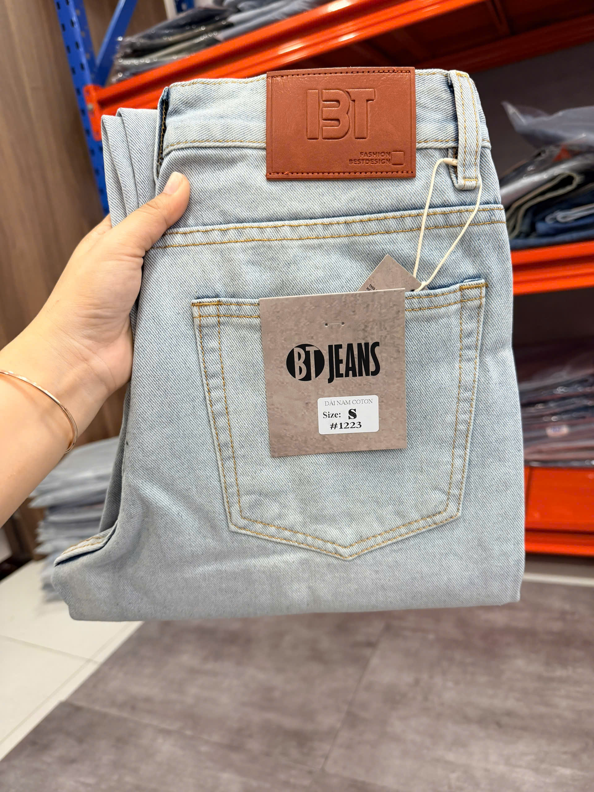 Quần jean nam cotton suông màu xanh không giãn Ms 1223