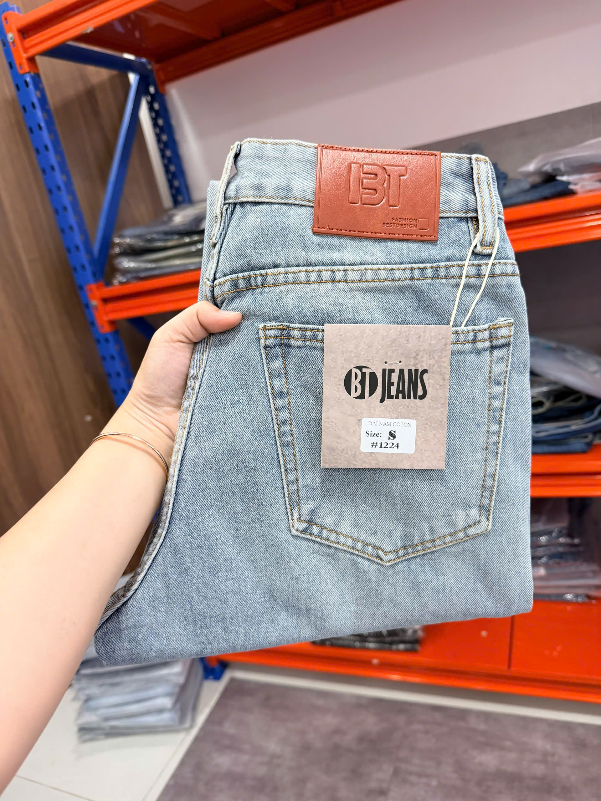 Quần jean nam cotton suông màu xanh không giãn Ms 1224